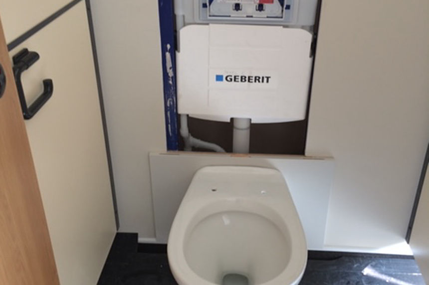 Toilets Installation